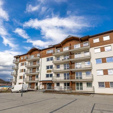 Apartament Bieszczadzkie Widoki Ustrzyki Dolne Bagian luar foto