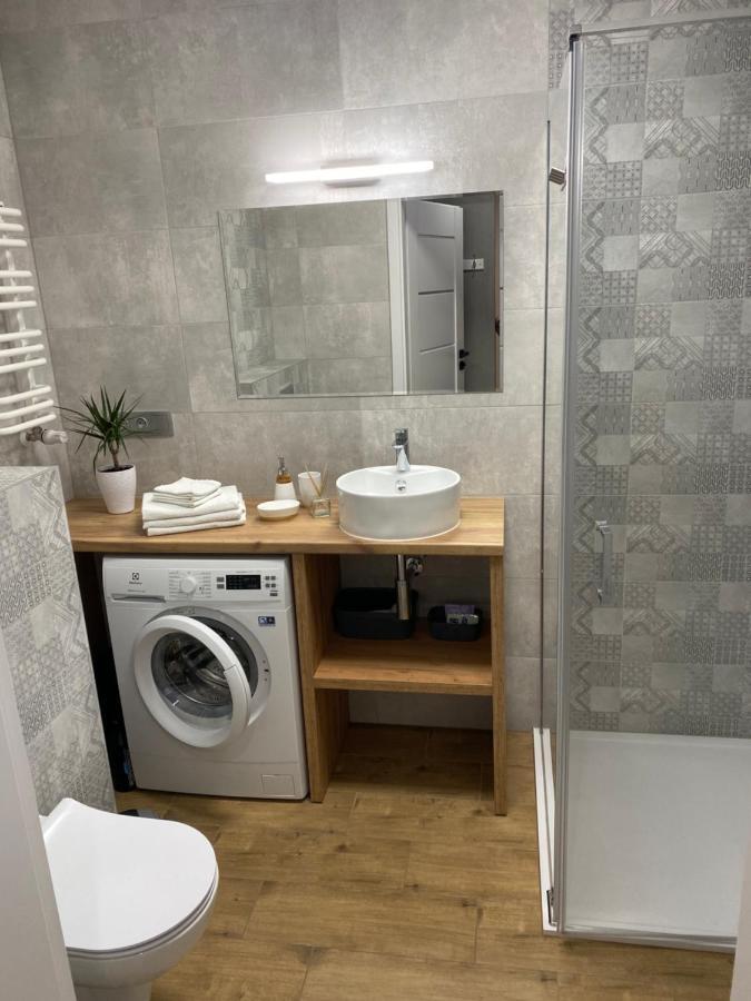Apartament Bieszczadzkie Widoki Ustrzyki Dolne Bagian luar foto