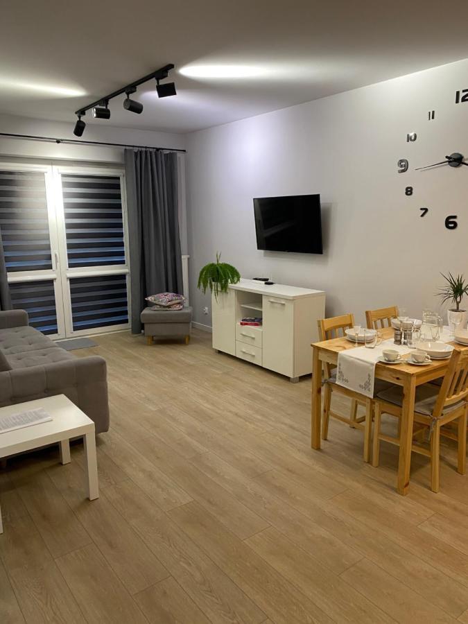 Apartament Bieszczadzkie Widoki Ustrzyki Dolne Bagian luar foto